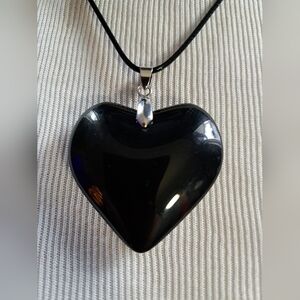 Elegant Black Heart Pendant Necklace
